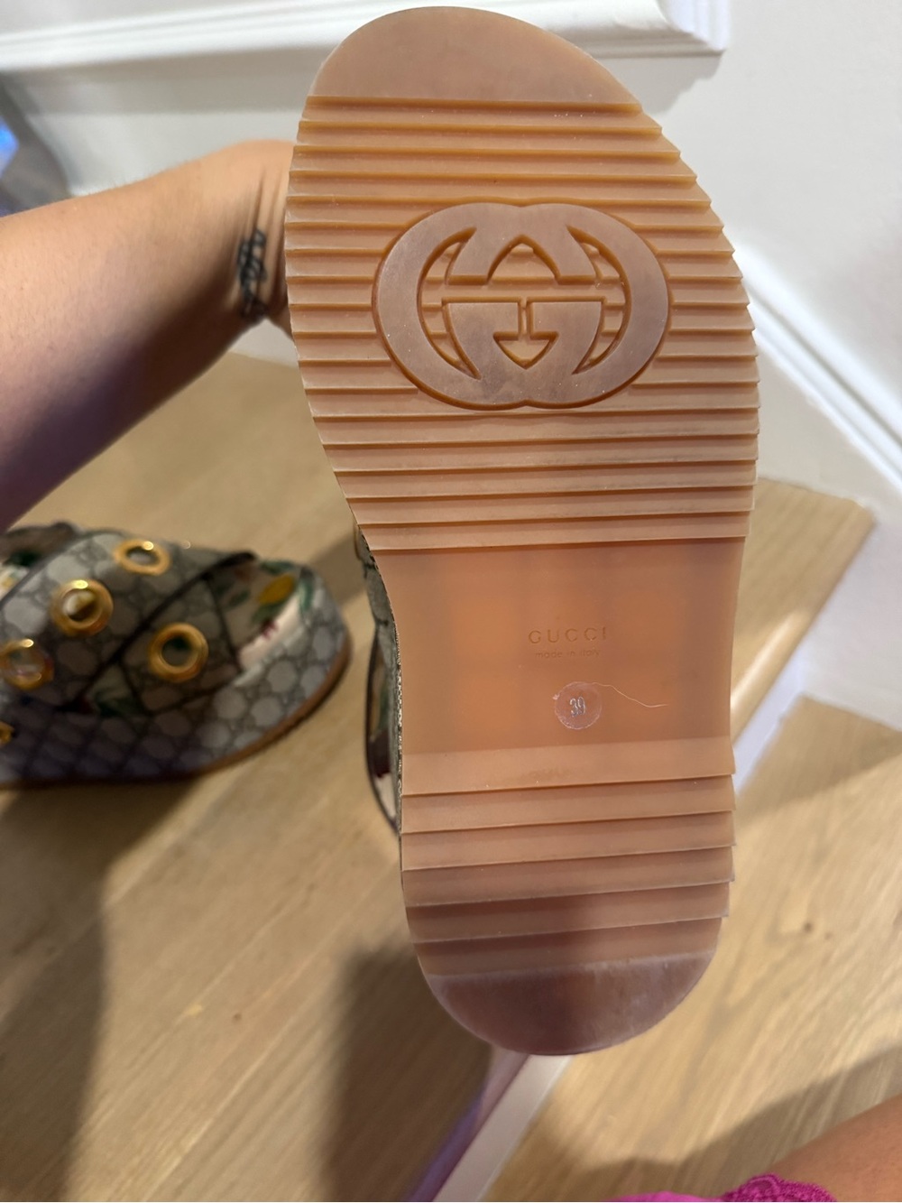 Gucci Beige Monogram Platform Sandals with Gold Grommets - Picture 2 of 6